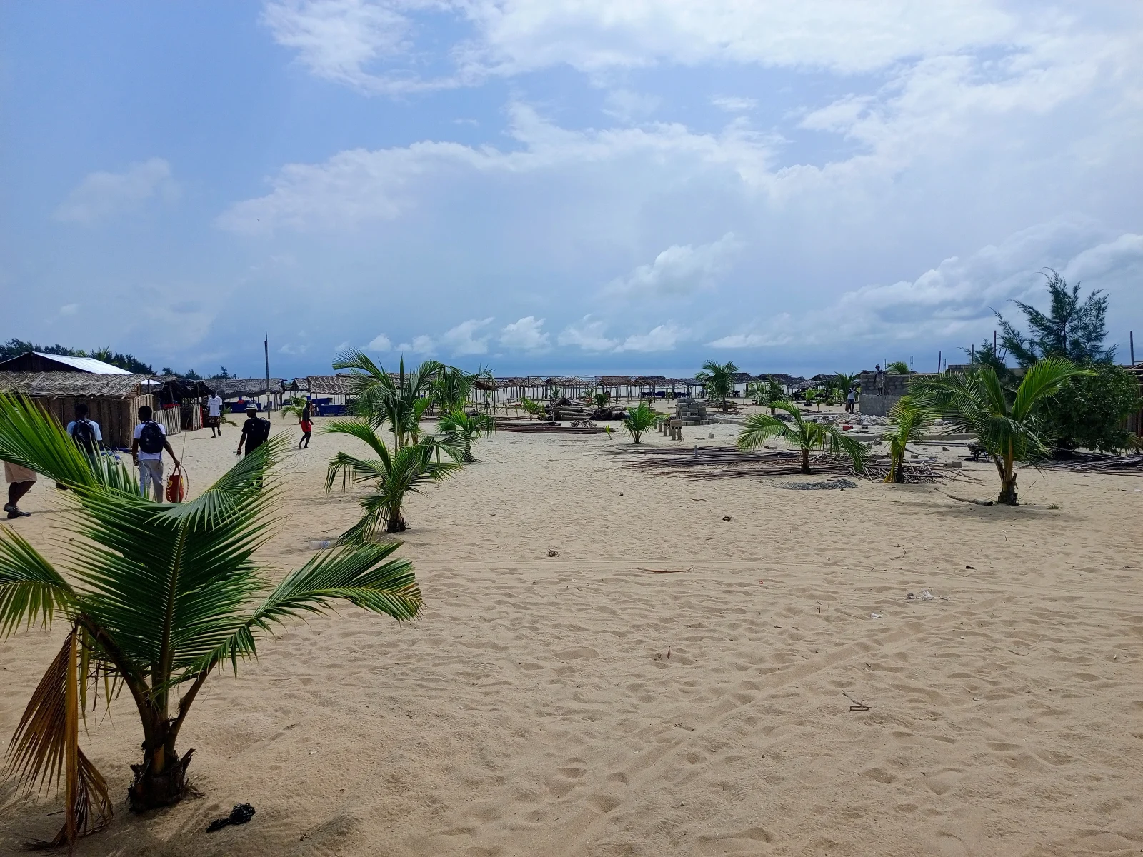 Eylim Beach, Grand-Bassam